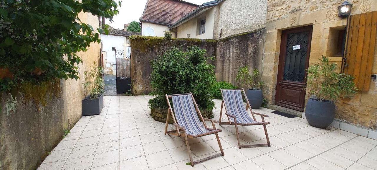 maison avec terrasse&garage dans le Périgord noir Belvès Exterior foto